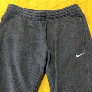 Men’s Nike Sweatpants-Joggers